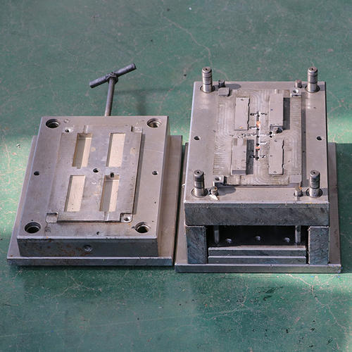 怎樣合理布局和解決破碎機(jī)液壓馬達(dá)傳動(dòng)系統(tǒng)中的管道